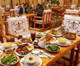The Best Guide to Traditional Emirati Cuisine: What to Eat and Where to Find It
