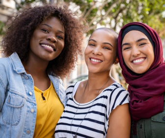 Women dubai diversity