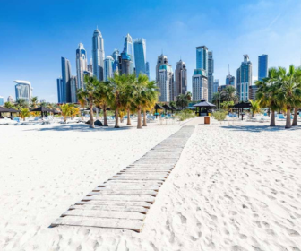 A Guide to Dubai Public Beaches: Sun Sand and Serenity